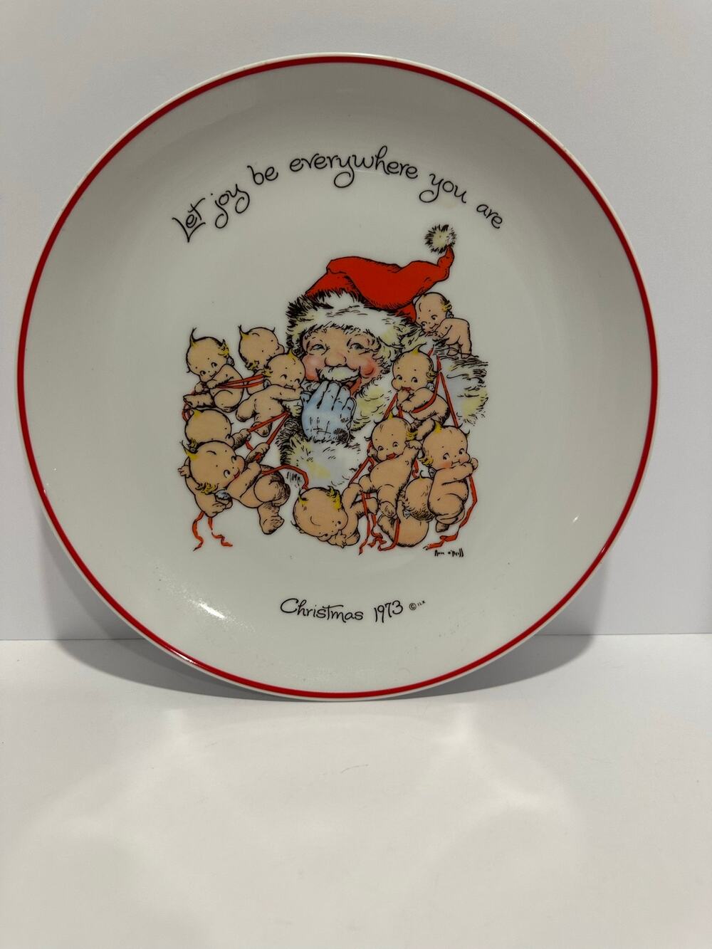 Vintage 1973 Kewpie "Let Joy be everywhere you are" Christmas Holiday plate